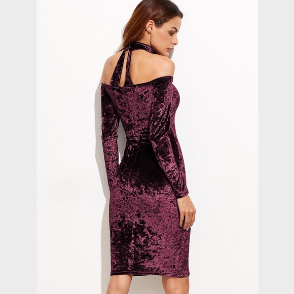 Burgundy Velvet Choker Midi Bodycon Dress - Picture 4 of 7